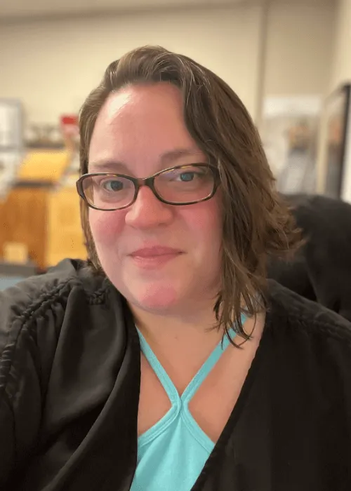 devon-gurno-img devon-gurno-img